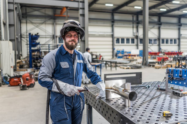 Best Artistic and Custom Metal Fabrication in Bell Nyon, CA